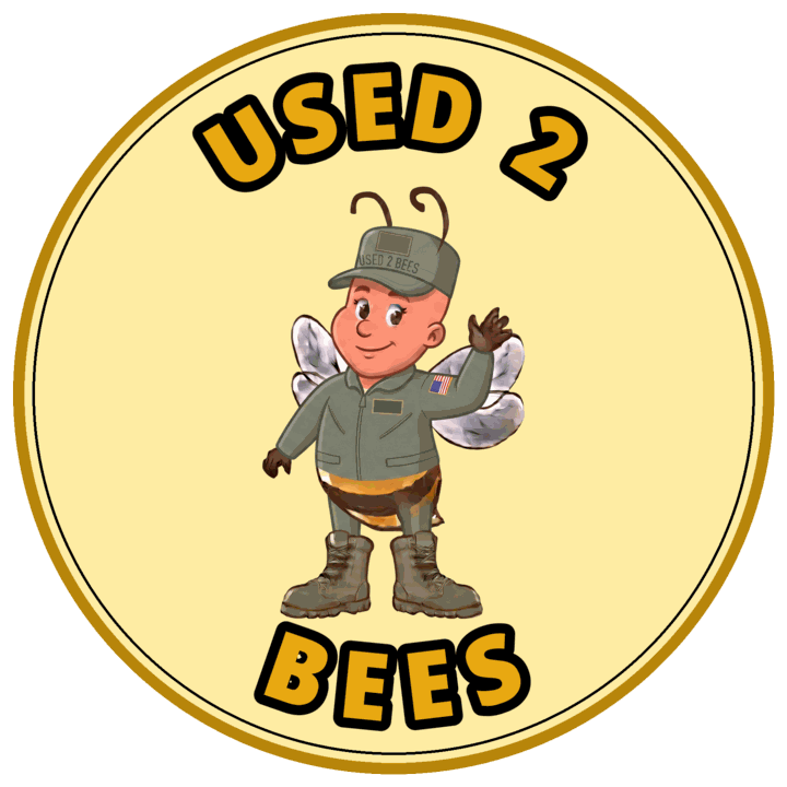 Used 2 Bees circle sticker — Marines Pilot (Female)